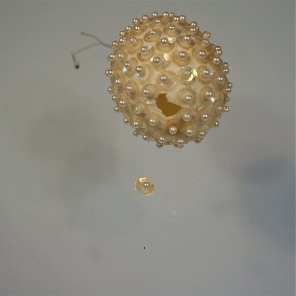 Christmas Ornament Sequined Jeweled Egg FLAW Vintage Tree Decoration - Picture 4 of 4